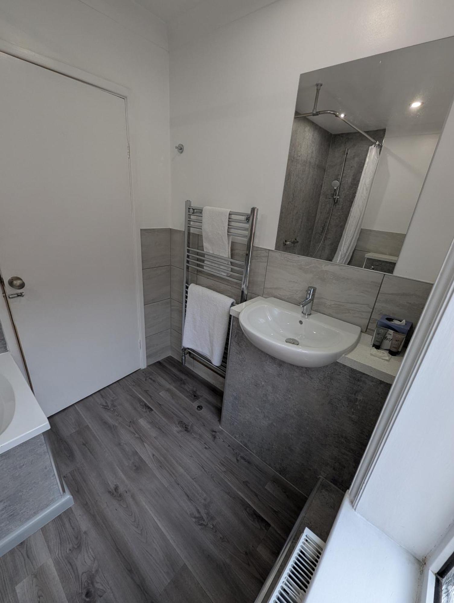 The Walnut Tree Hotel 브리지워터 외부 사진