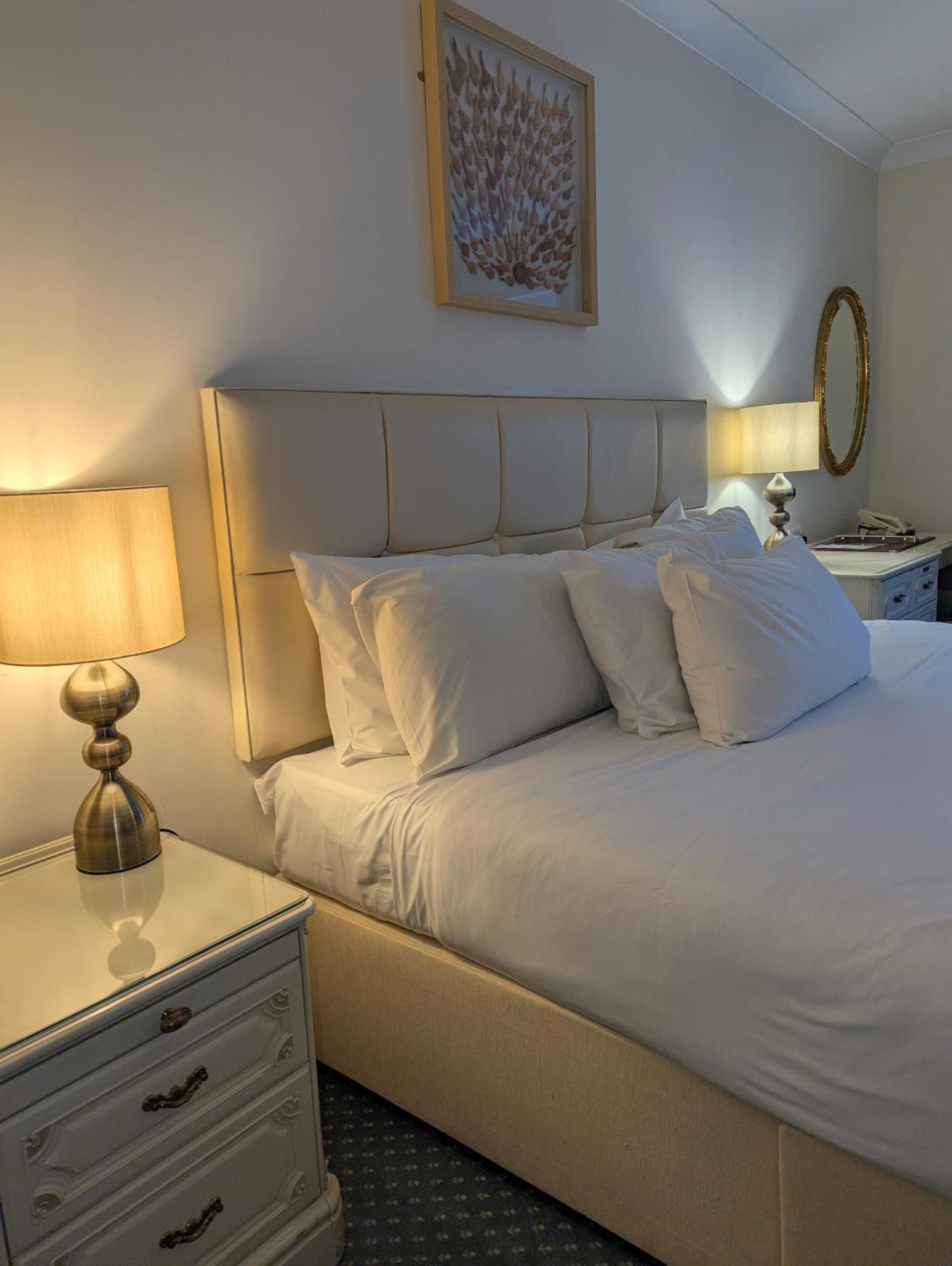 The Walnut Tree Hotel 브리지워터 외부 사진