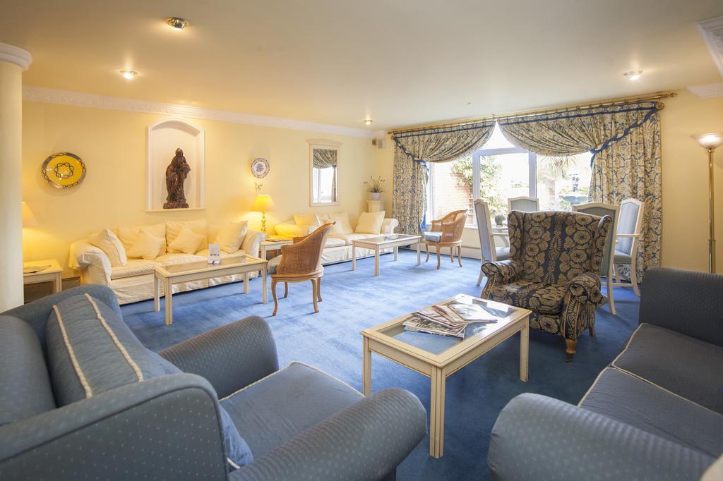 The Walnut Tree Hotel 브리지워터 외부 사진