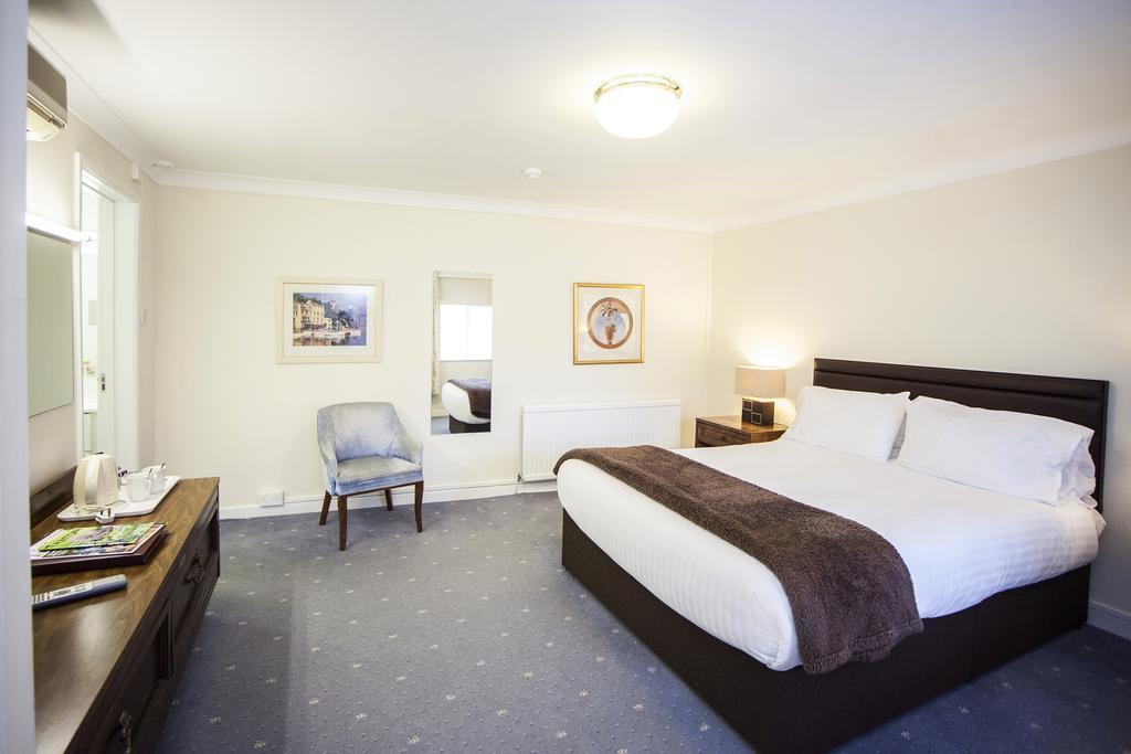 The Walnut Tree Hotel 브리지워터 외부 사진