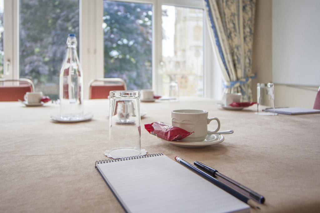 The Walnut Tree Hotel 브리지워터 외부 사진