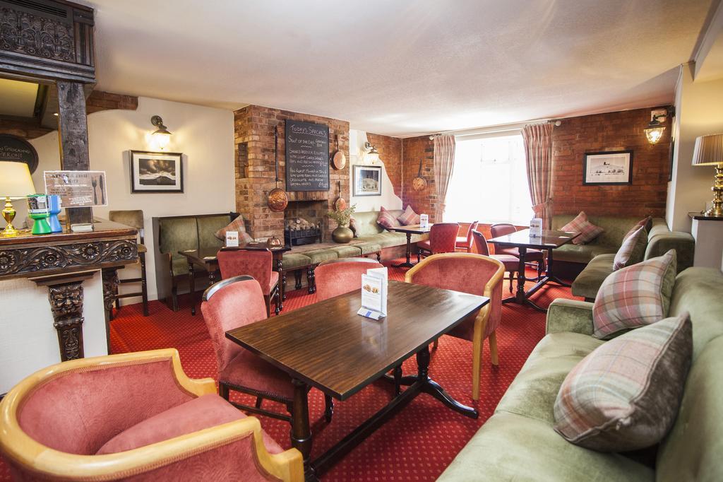 The Walnut Tree Hotel 브리지워터 외부 사진