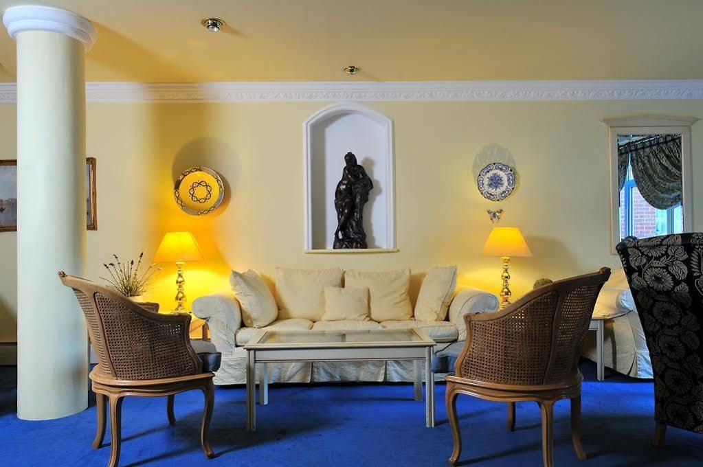 The Walnut Tree Hotel 브리지워터 외부 사진